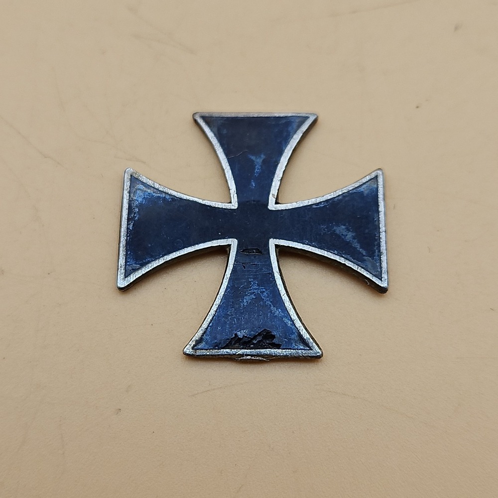 Vintage Metal Iron Cross Germany‎ 1 Inch